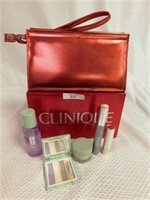 NEW IN BOX CLINIQUE MERRY MAKERS
