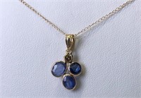 $1600. 10/14kt. Sapphire (2ct) Necklace