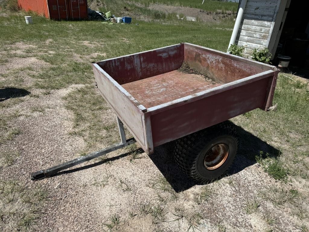 Three Point Dump Wagon