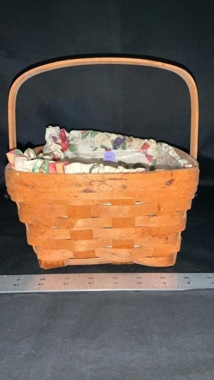 Longaberger basket With handle, plastic and cloth