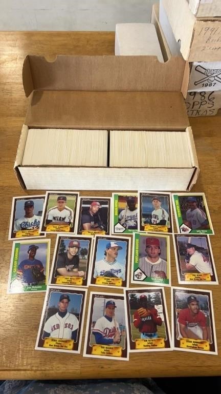 SPORTS CARD AND VINTAGE TOY AUCTION BASEBALL, FOOTBALL, MORE