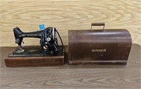 Vintage Singer Sewing Machine, Electric