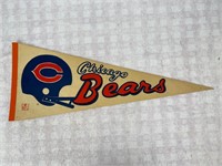 Vtg 70s or 80s Chicago Bears Football Pennant