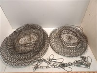 2 Wire Fishing Baskets & Metal Hook Stringer