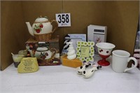Tea Pot, Picture Frames & Miscellaneous