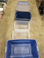 6 totes, 2 with lids