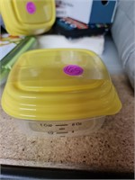 Snack container