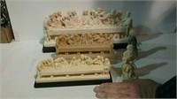 3 sculptures of The Last Supper and figurines