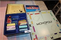 MONOPOLY GAME IN TIN CONTAINER