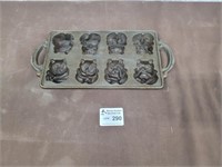 Cast iron bear tray