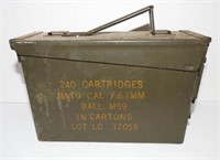 Vintage ammo tin full of (14) lead diving