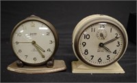 Two vintage desk clocks
