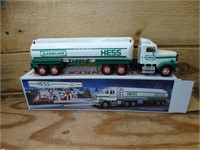 1990 Hess Tanker Truck
