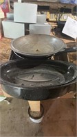 Lot of Assorted Metal Pans and Lids
