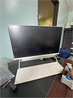 Dell Comouter with Keyboard