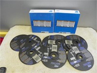 Thirty Norton  7"x 1/16"x 7/8" cut off disks