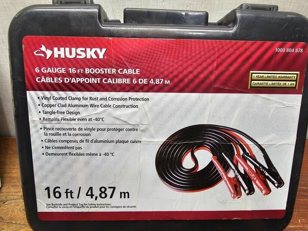 Like NEW 16ft 6Gauge BOOSTER CABLES