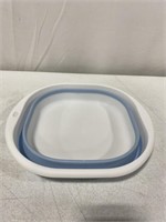 COLLAPSIBLE WASHING BASIN, 11.5 X 12.5 X 4.5 IN