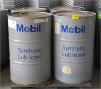 (A) 55 Gal Mobil Drums (Empty). Bidding 1xtq