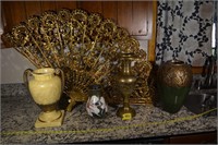 440: Assorted Decor, Fan and vases