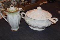 Large 2Qt Soup Tureen Set with Ceramic Spoon an