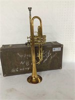 CONN TRUMPET WITH CASE