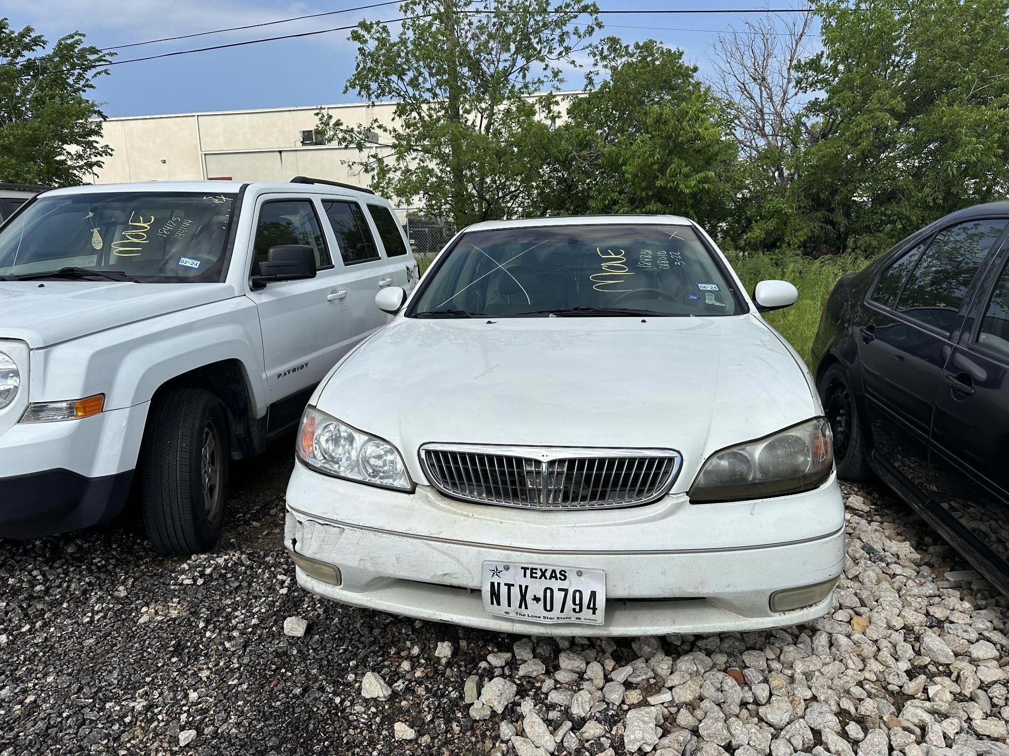 2001 INFINITI I30