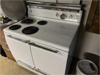 Vtg GE Electric Range