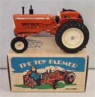 AC D19 Toy Farmer 1989