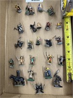 Misc Pcs of Ral Partha Pewter figs 25pcs, 70s-90s