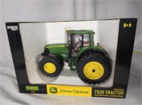 John Deere 7520 Toy