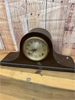 Vintage Seth Thomas Mantle Clock w/ key