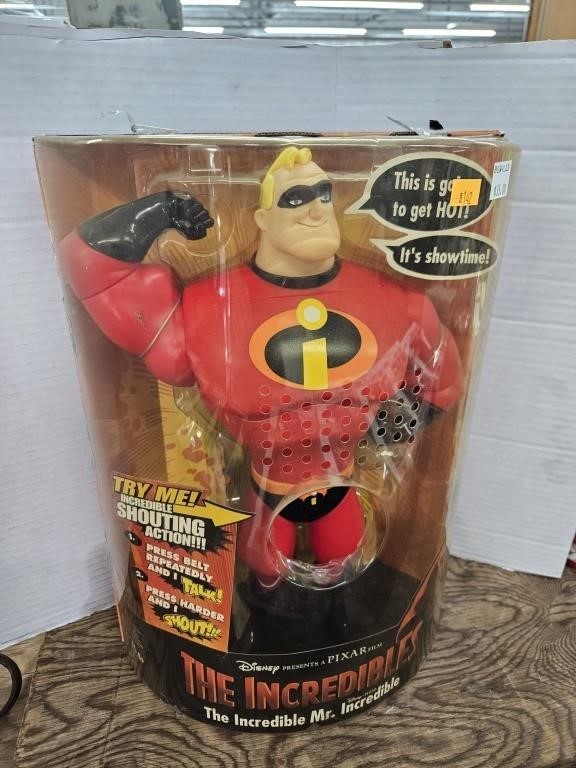 Mr incredible action figure