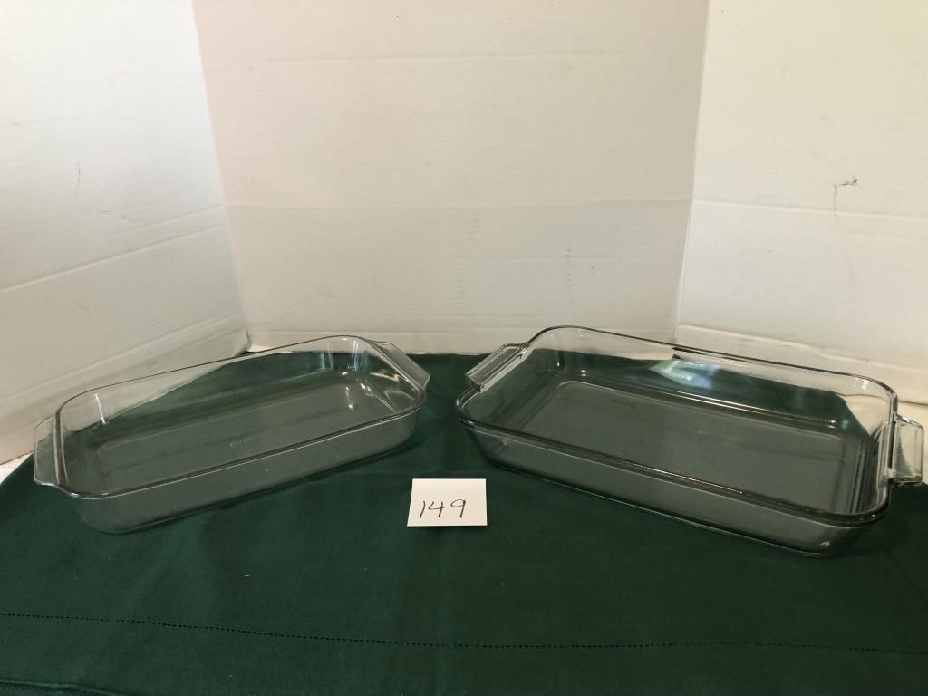 2 baking dishes