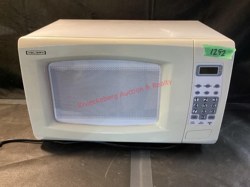 Holiday Counter Microwave