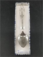 Vintage souvenir spoon from State of Alaska with t