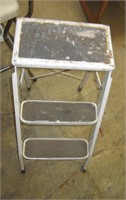 Small Step Ladder