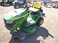 John Deere S120 Lawn Mower
