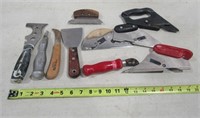 Carpet Cutter / Tools