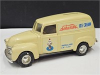 Ertl Schwan's Adv Ice Cream Die Cast Bank Truck