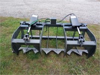 TITAN Loader tractor grapple attachment