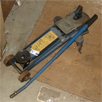 Hydraulic Floor Jack