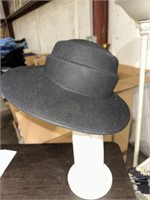 LADIES BLACK HAT