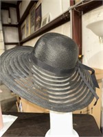 LADIES BLACK HAT