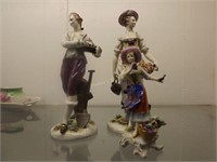 Porcelain European Courting Couple As Is, &