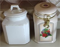 2 Ceramic Cookie Jars