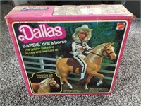 DALLAS BARBIE DOLLS HORSE IN BOX