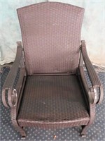 METAL FRAME OUTDOOR VINYL WICKER LOOK CHAIR