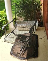 Great wrought iron swivel & bounce patio chair,