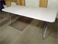 Poly Table w/ Folding Legs - 29"Wx72"L
